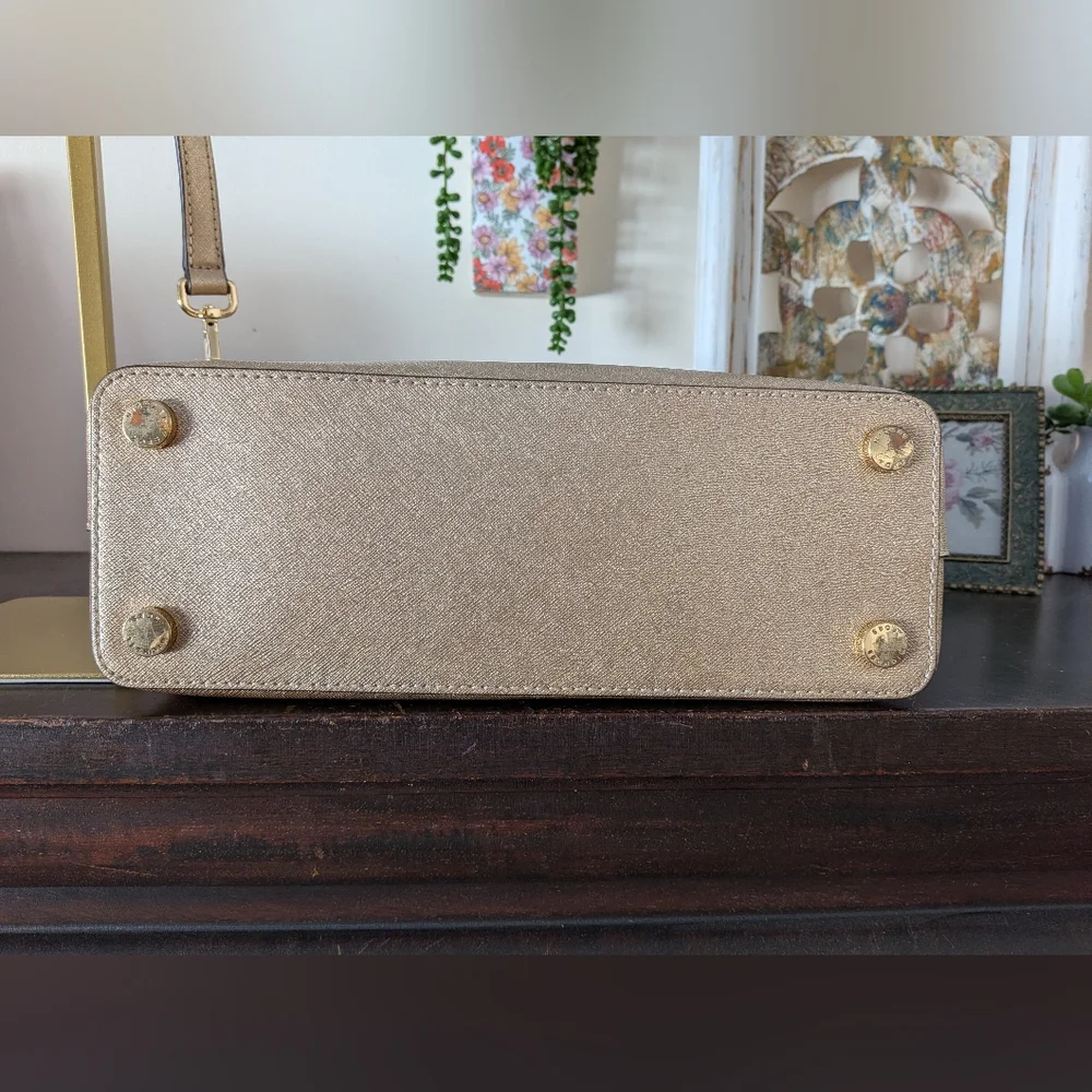 Michael Kors Savannah Metallic Saffiano Leather Satchel NEW - Picture 7 of 16